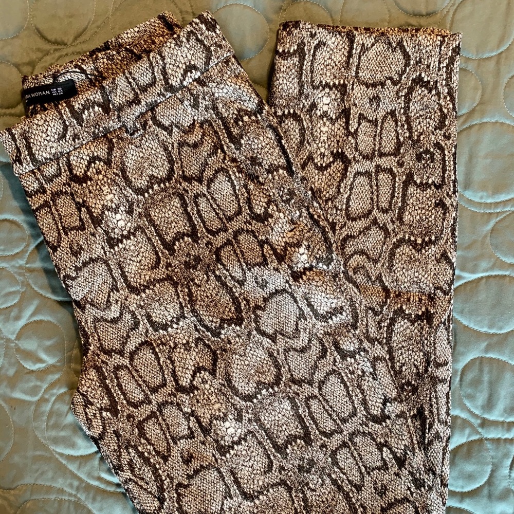 Zara Printed Pants